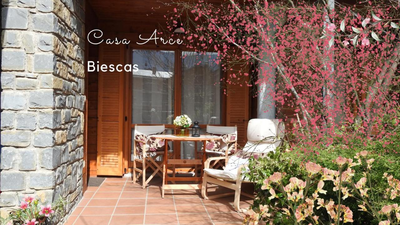 Villa Casa Arce Biescas  Esterno foto